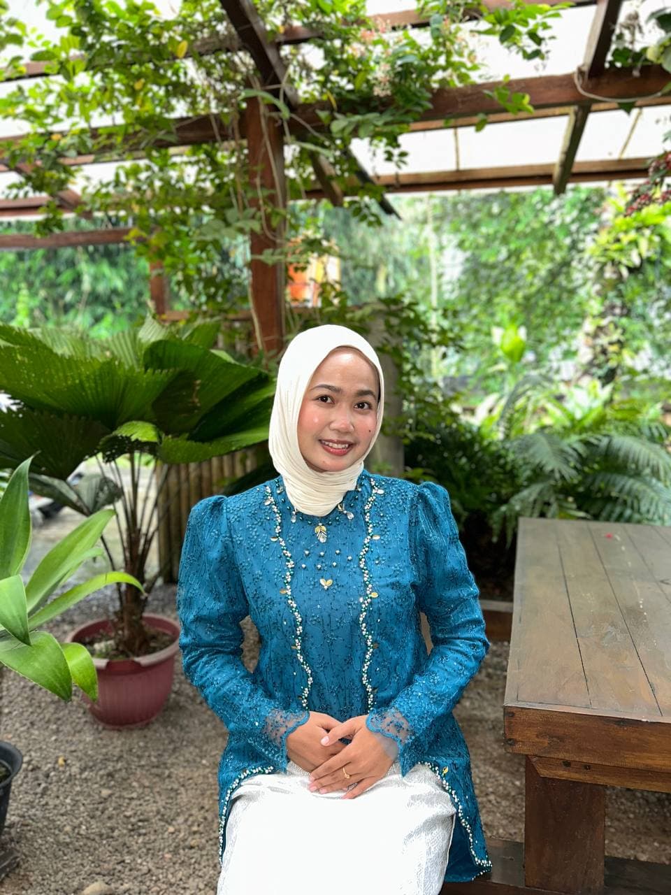 Kebaya Wisuda Emerald - Putri Kebaya Lombok